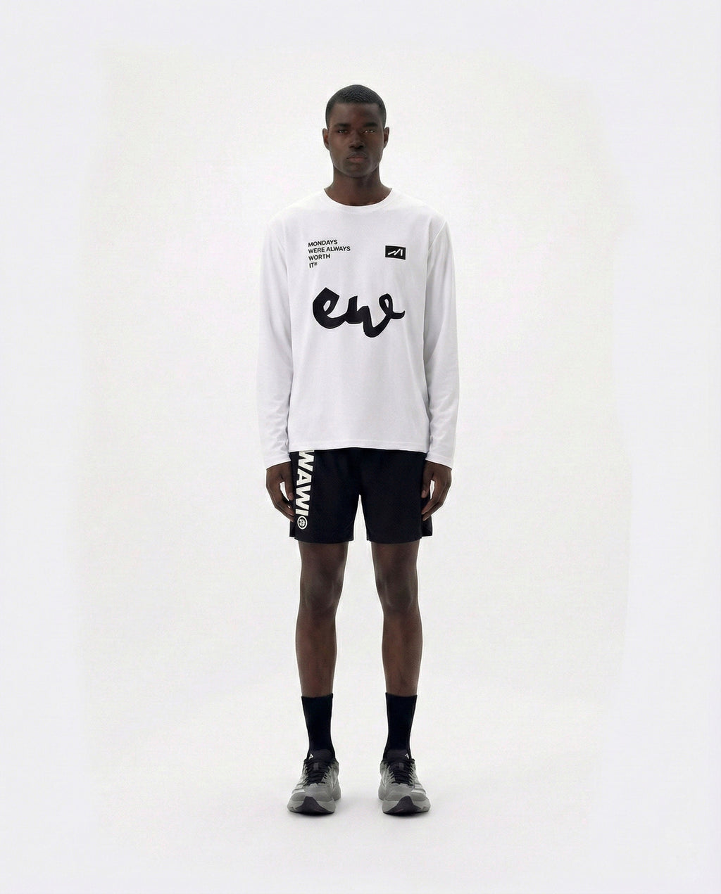 "DOERS" PERFORMANCE LONG SLEEVE